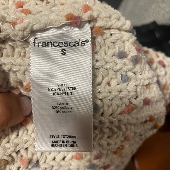Francesca's Collections Cream Speckled Chunky knit 3/4 cropped hoodie - Picture 7 of 9